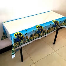 Batman temalı masa örtüsü 120x180 cm